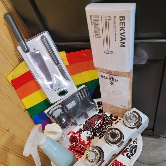 A lot of IKEA products asrtd kitchen n decor items - Picture 4 of 16